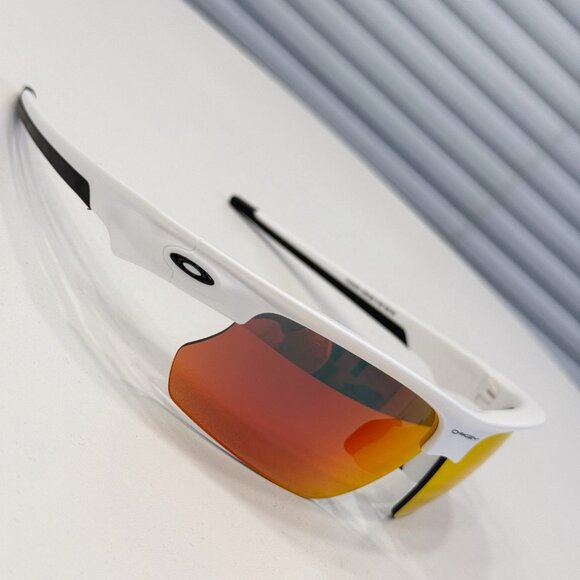 Oakley sunglasses main image 8